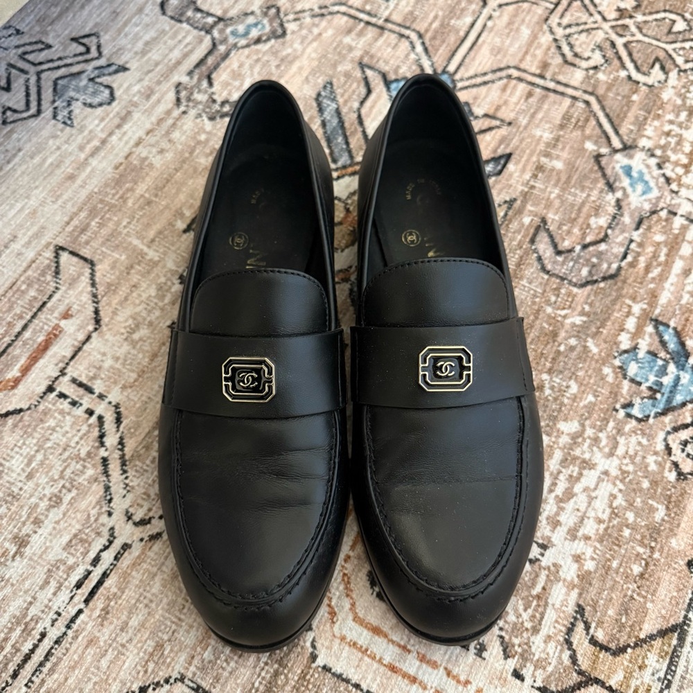 CHANEL Black Leather Slip-On Loafers